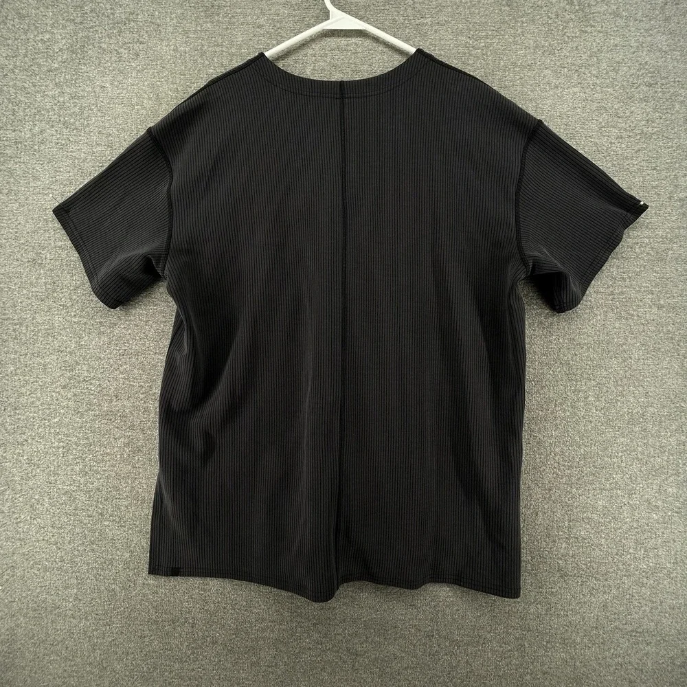 Lululemon Ribbed Softstreme Relaxed Fit T Shirt Women Size 10 Black